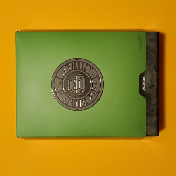 TMNT Super 7 Metalhead 7 inch scale action figure - Picture 2 of 3